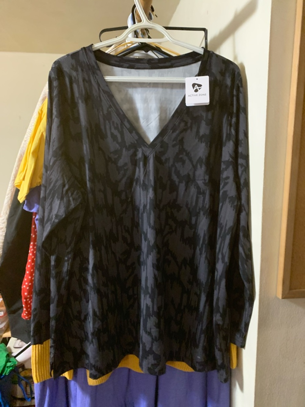 Active Zone Black V-Neck Long Sleeve Tunic 2X